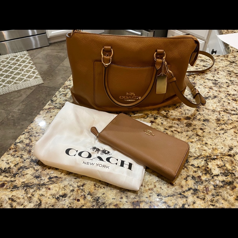 Coach Purse & Wallet
